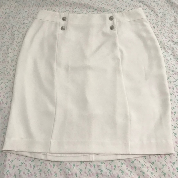 NWOT Laura White Skirt Plus Size 16/1X With Faux Silver Buttons - Picture 1 of 15